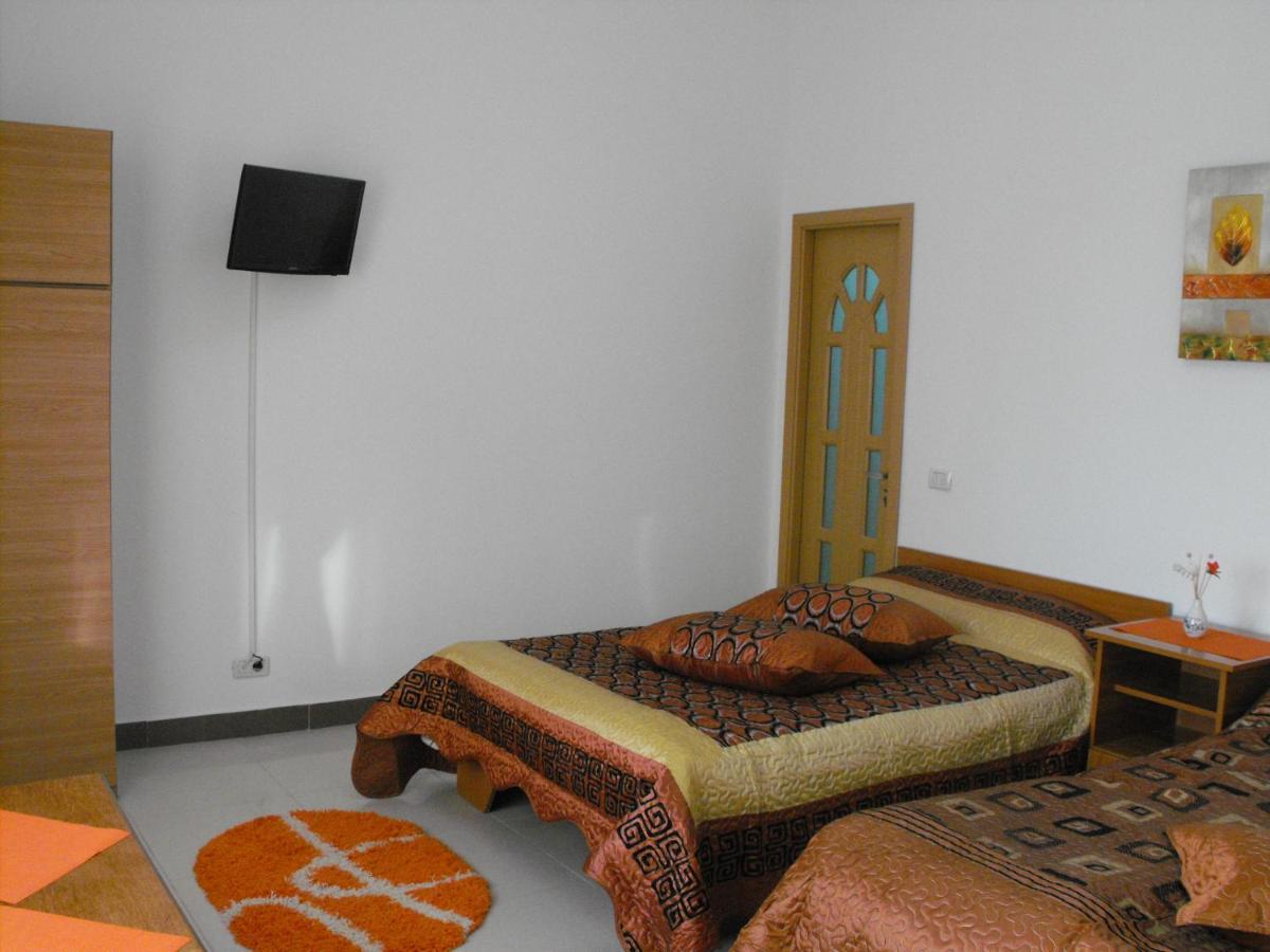 Casa Rustica Apart & Rooms Cîmpineanca Exteriér fotografie
